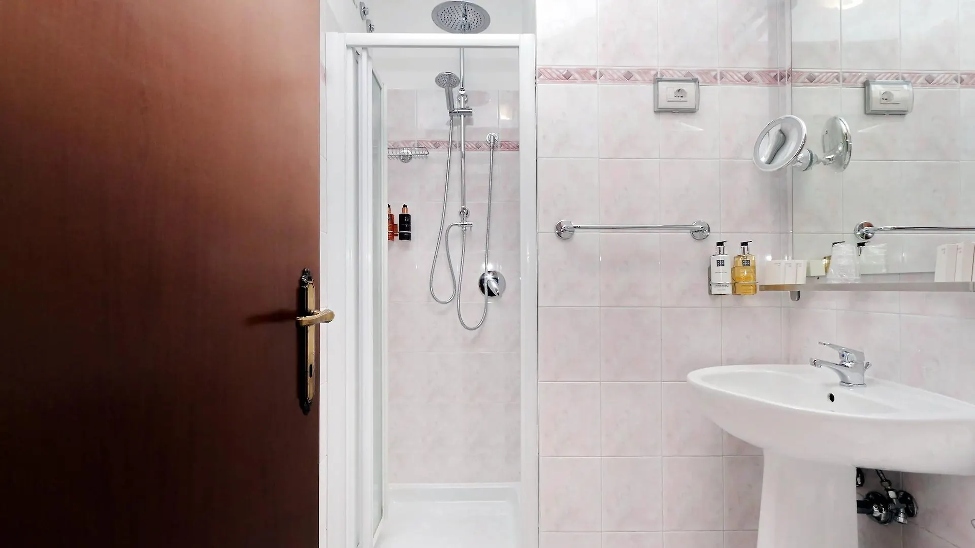 Hotel Casa Santa Sofia Roma